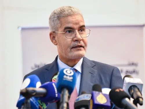 "الوزير ولد ابوه يكتب عن/ المأمورية الثالثة والحوار الوطني و تخليد الذكرى السابعة"