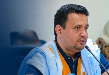 "بين مقتضيات التناوب دستوريا ومتطلبات الاستمرارية مؤسسيا"