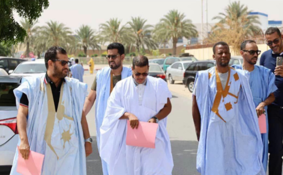 رفع دعوى قضائية ضد المطالبين بمأمورية ثالثة