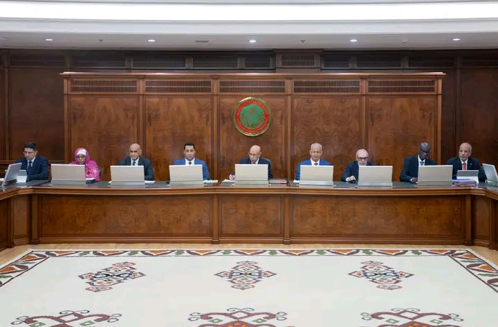بعد أسبوع حافل.. مجلس الوزراء ينهي جلسته الأسبوعية قبل قليل
