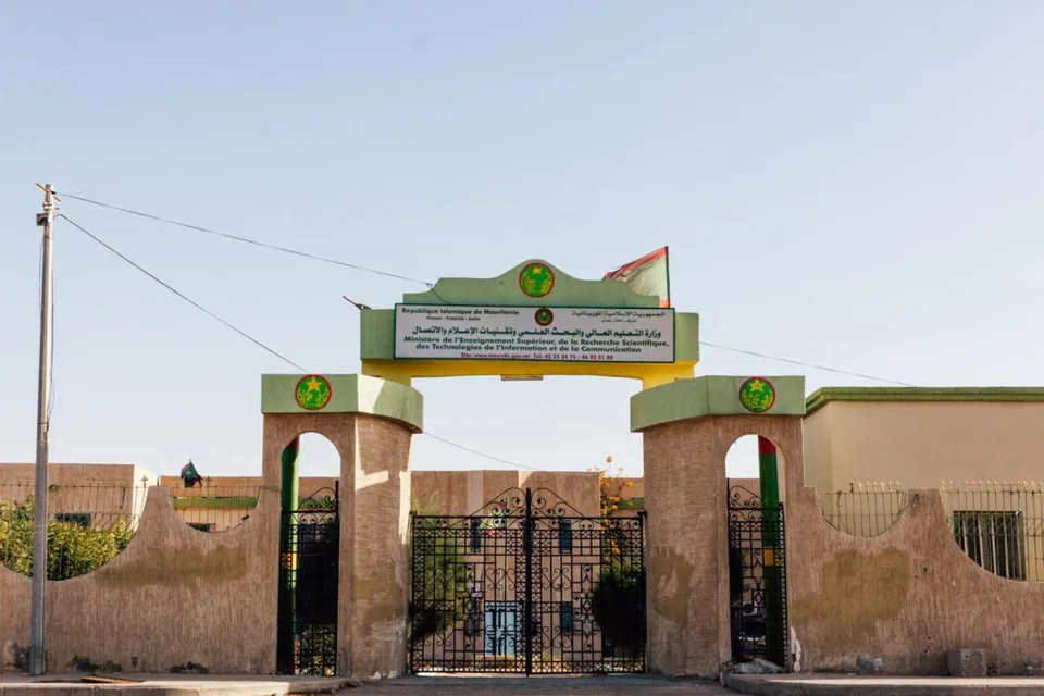 أكثر من 43)% من الطلاب مستوفون لشروط المِنح